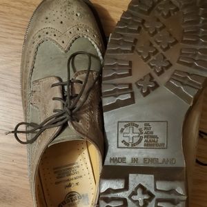 Vintage Wing Tip Dr. Martin shoes size 7